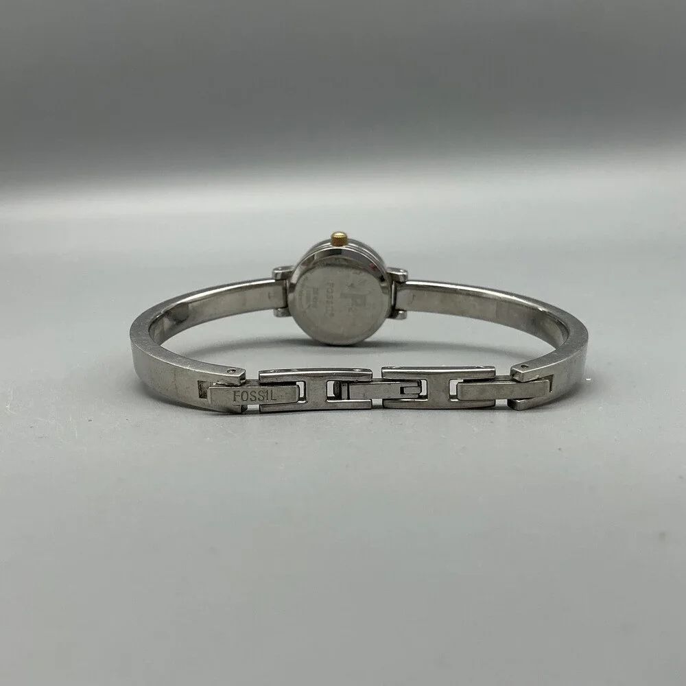 Fossil F2 ES-9399 Women Watch 20mm Silver Tone Black Bezel Bangle New Battery 7